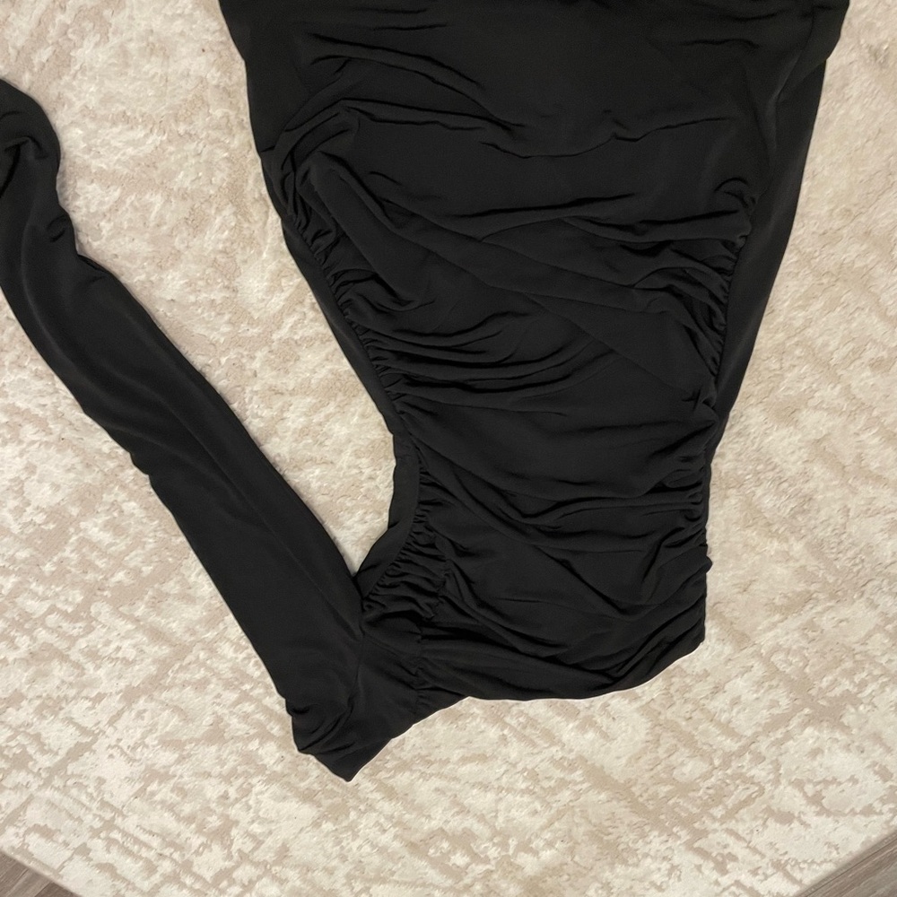 Elegant Black Ruched Long Sleeve Top